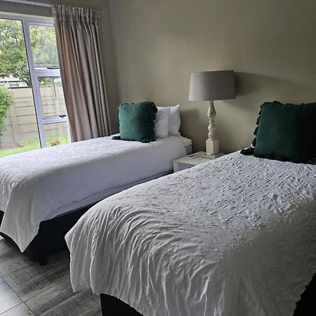 The Armagh Guesthouse Boksburg Bagian luar foto