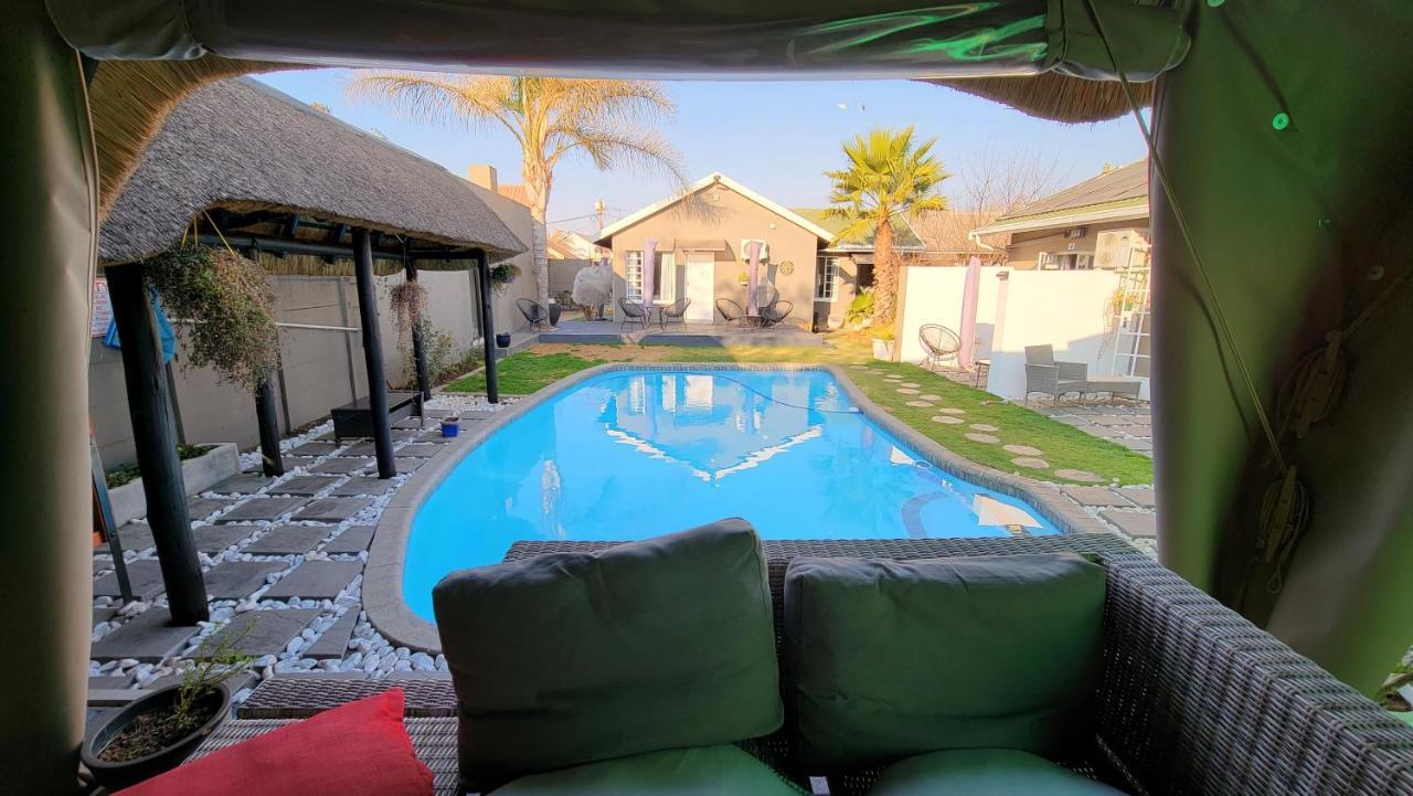 The Armagh Guesthouse Boksburg Bagian luar foto