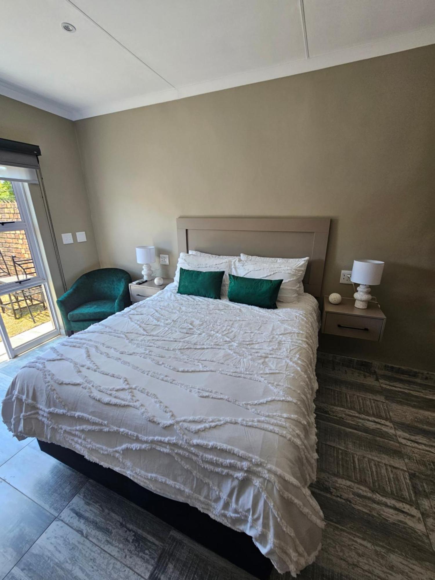 The Armagh Guesthouse Boksburg Bagian luar foto
