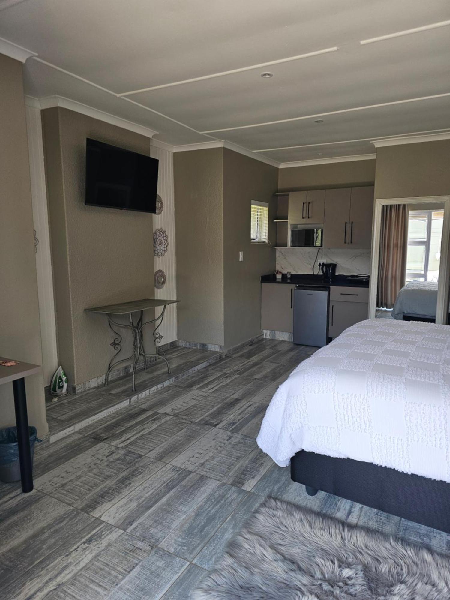 The Armagh Guesthouse Boksburg Bagian luar foto