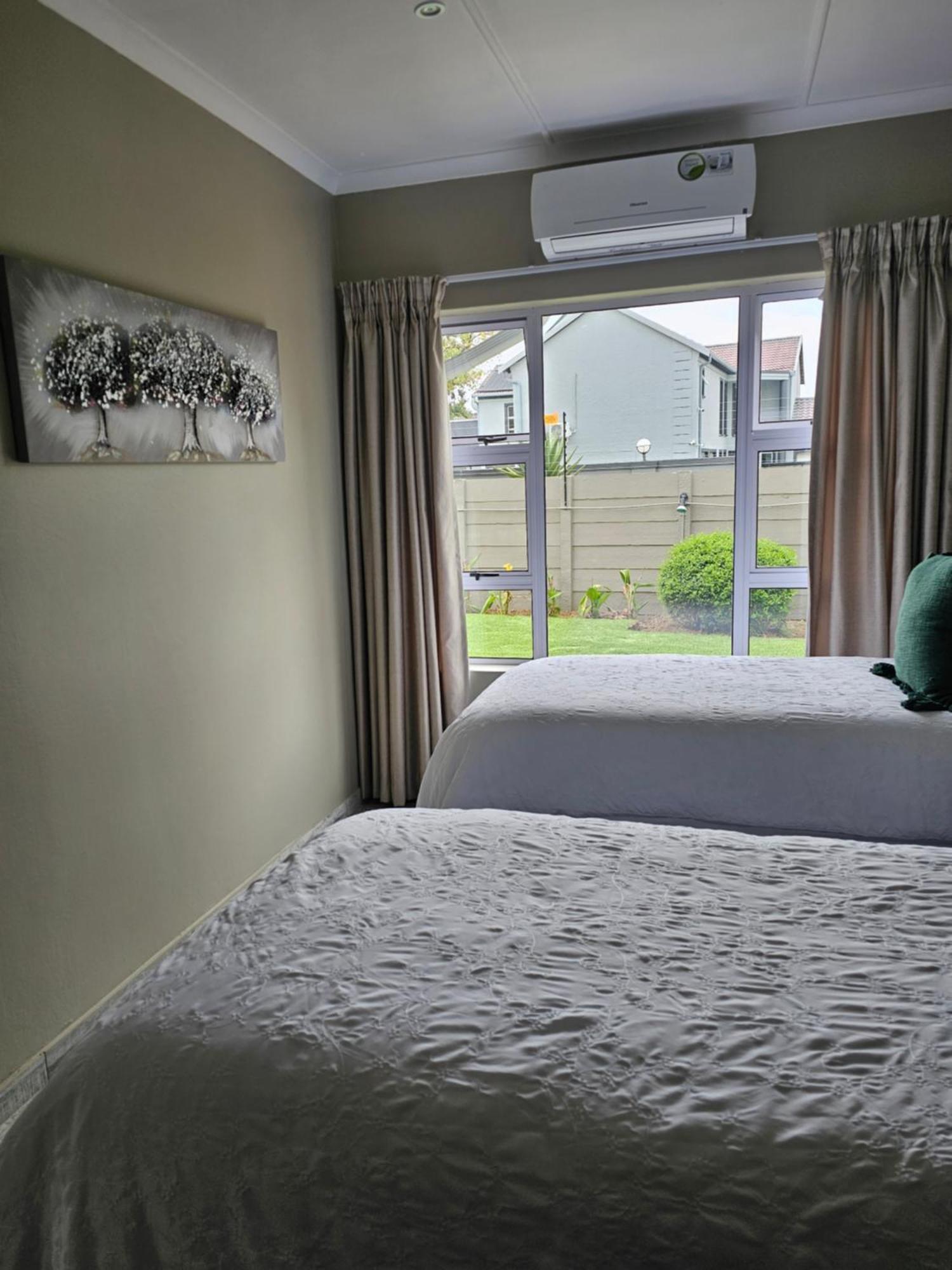 The Armagh Guesthouse Boksburg Bagian luar foto